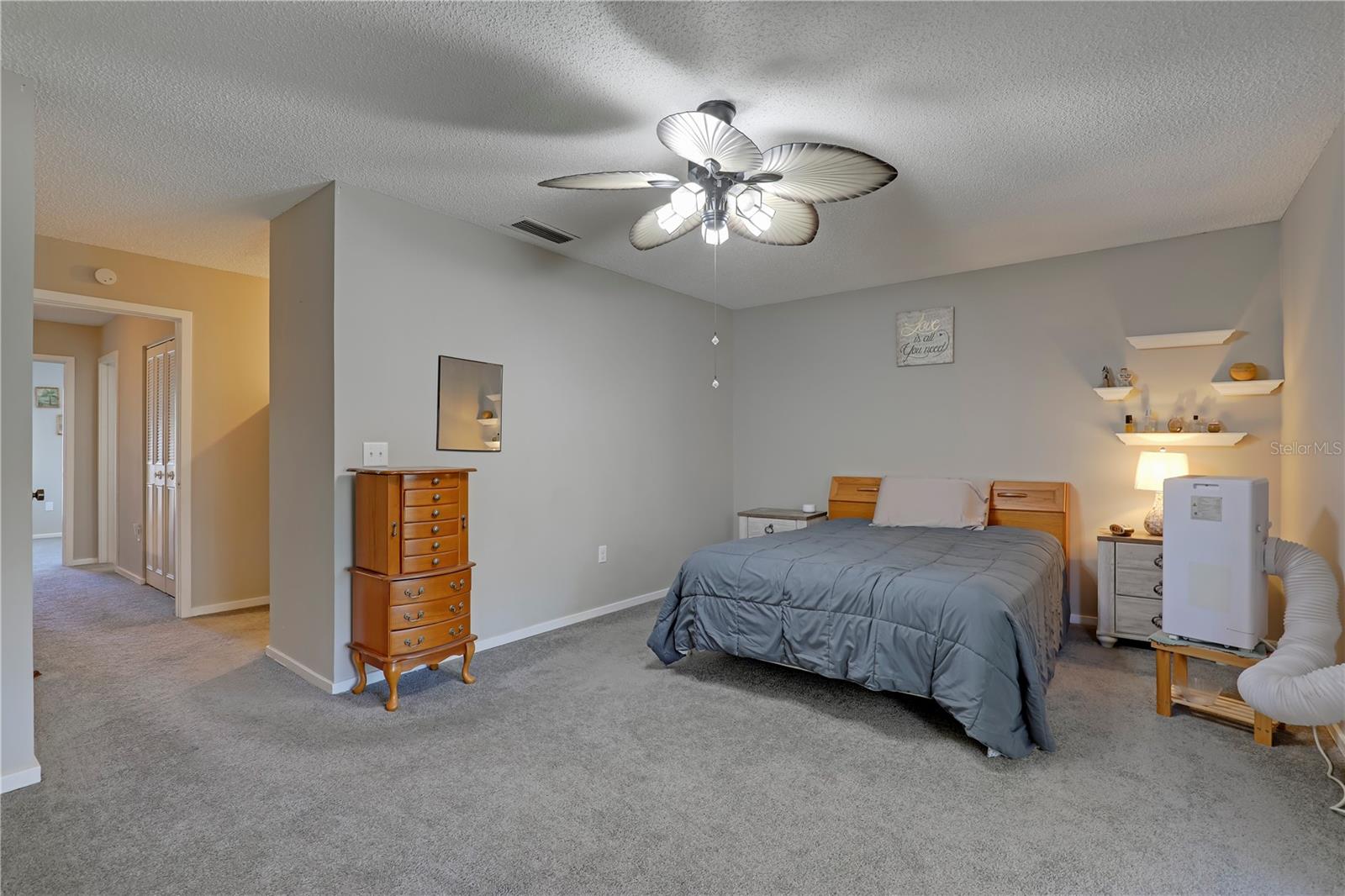 LOS LAGOS CONDO - Residential