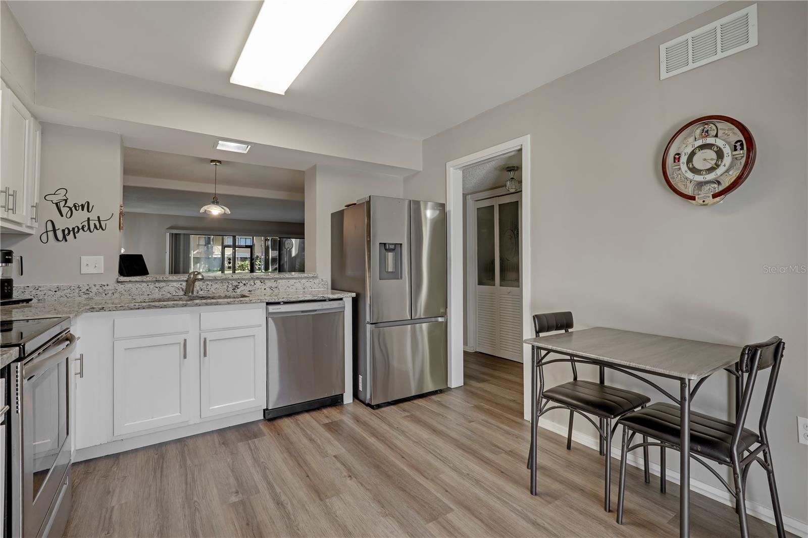 LOS LAGOS CONDO - Residential