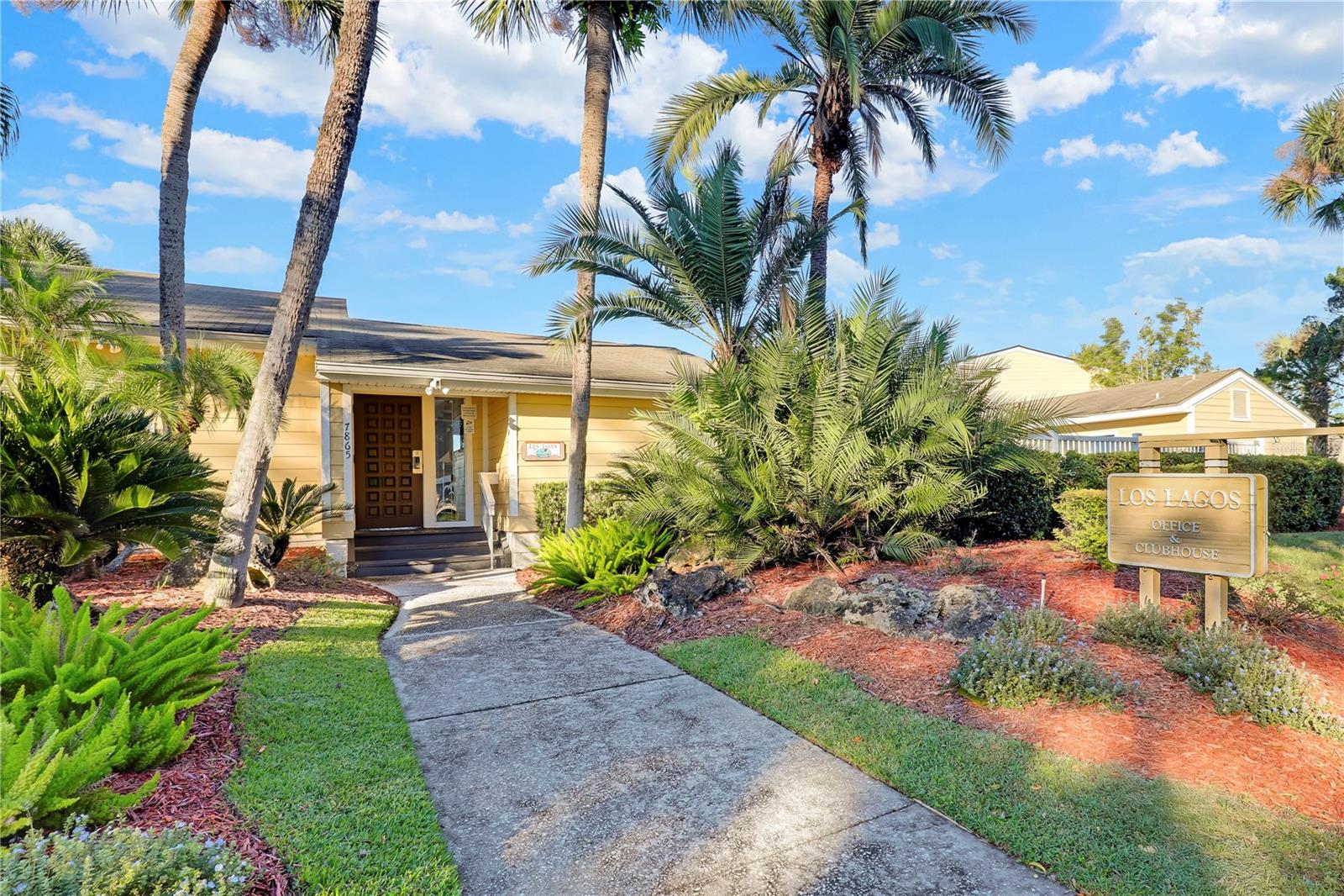 LOS LAGOS CONDO - Residential