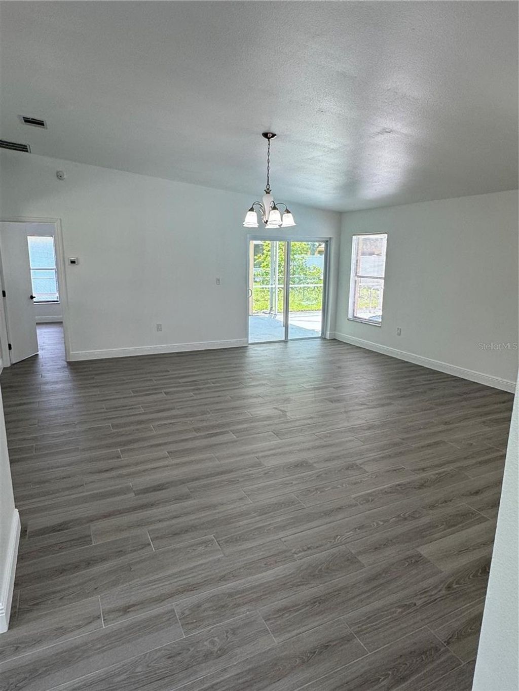 Photo of 620 Heraldo Court, Kissimmee, FL 34758 (MLS # O6323100)