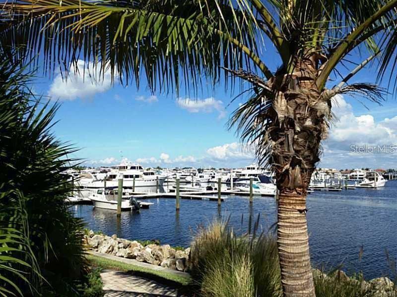 RIVIERA DUNES - Residential