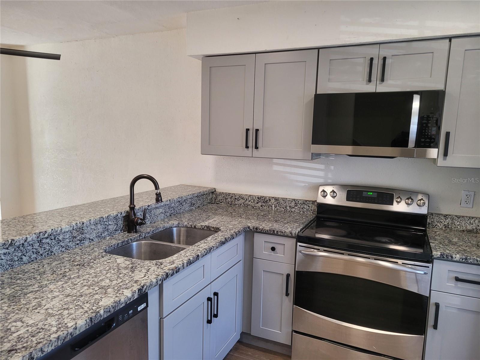 DOVEHILL - Residential Lease