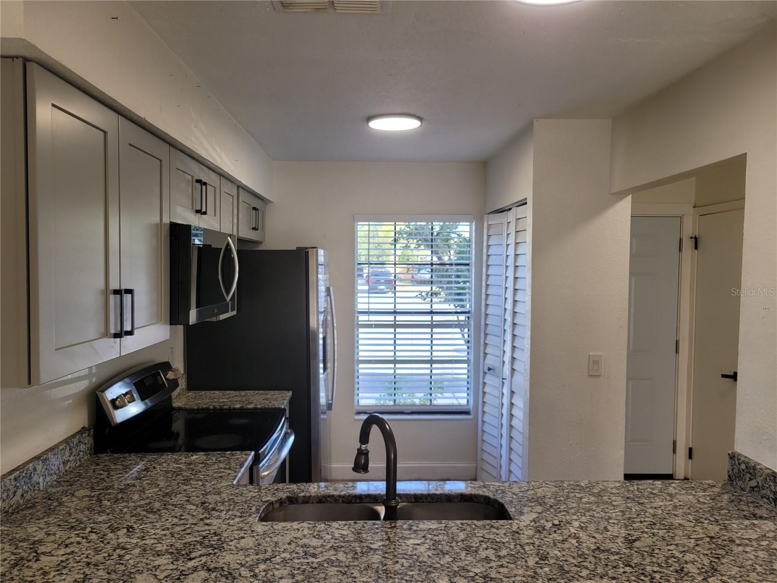 DOVEHILL - Residential Lease