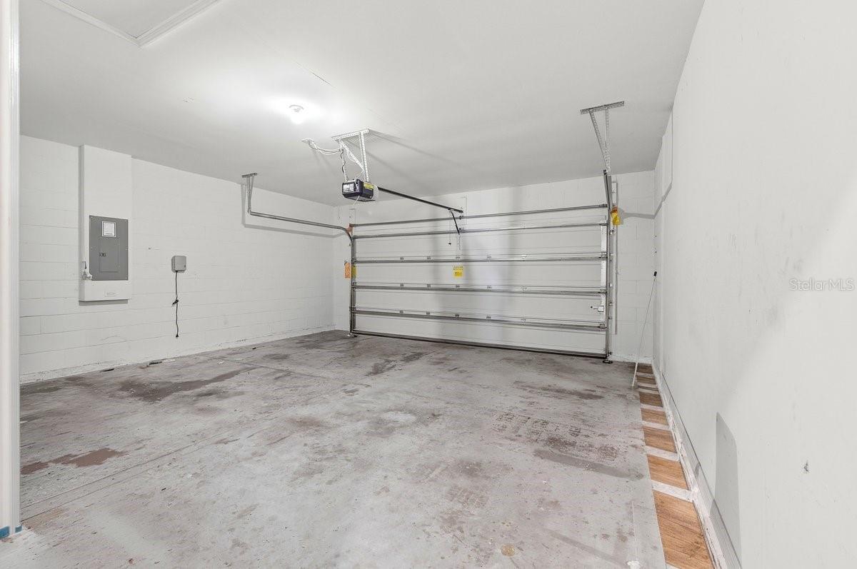 COVENTRY COVE PH II - Residential