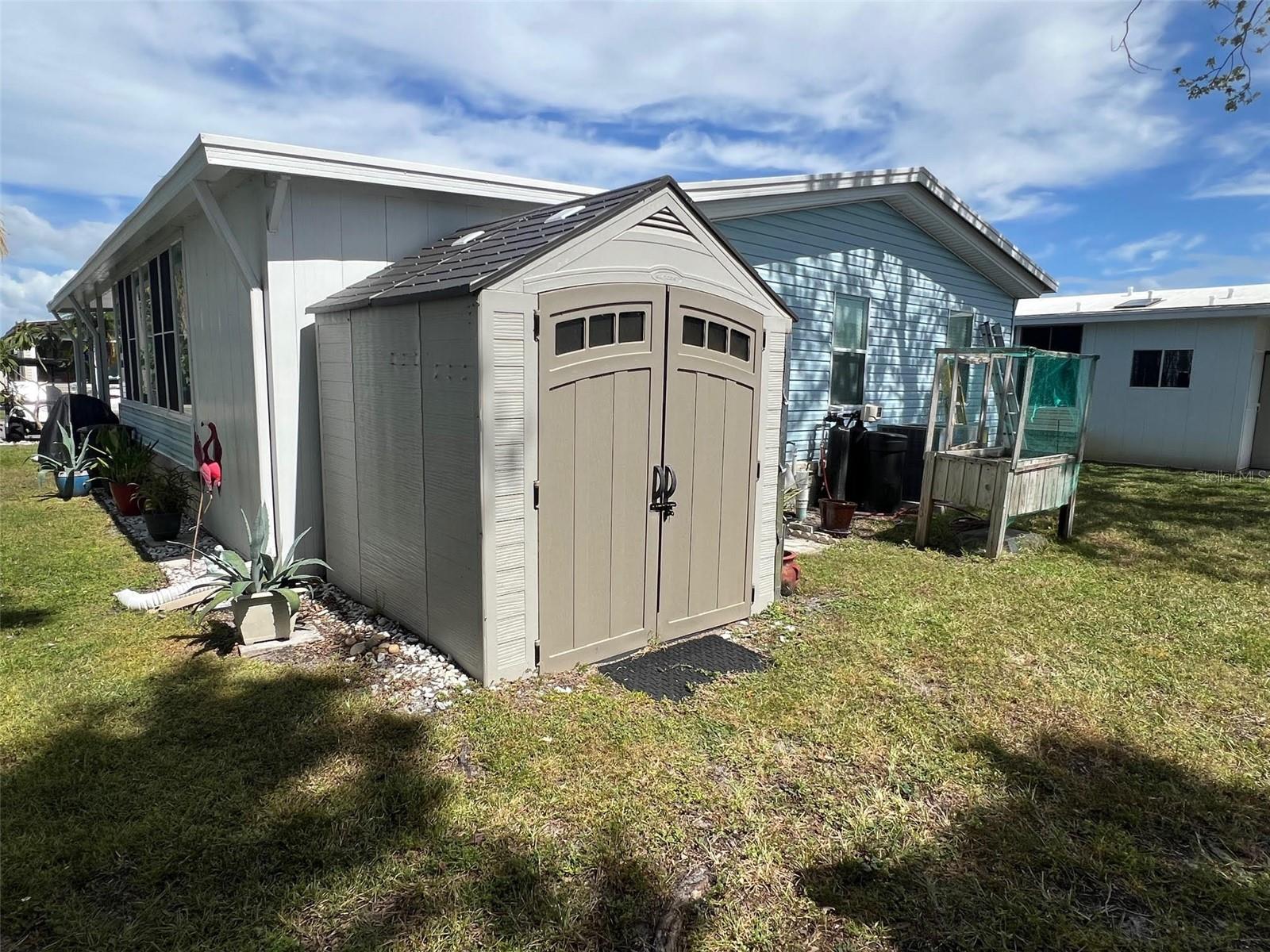 PARADISE ISLAND CO-OP INC - Residential