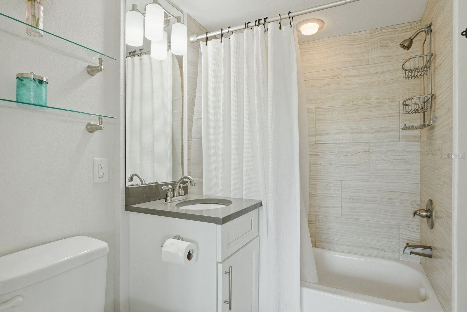 ISLAND WAY TOWERS CONDO - Residential