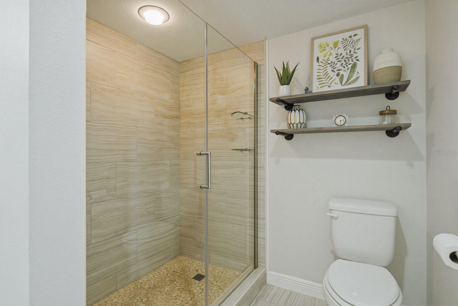ISLAND WAY TOWERS CONDO - Residential