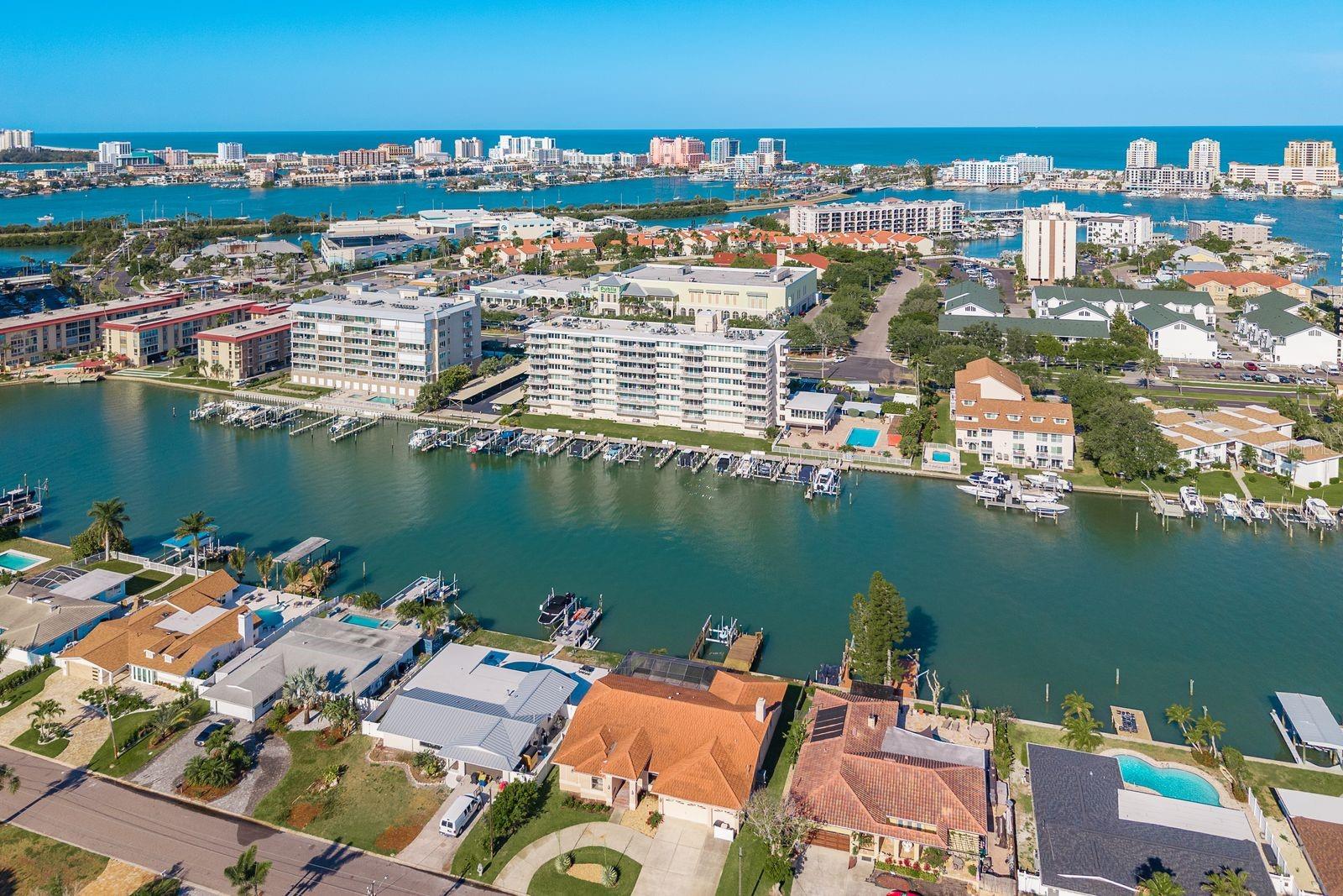 ISLAND WAY TOWERS CONDO - Residential