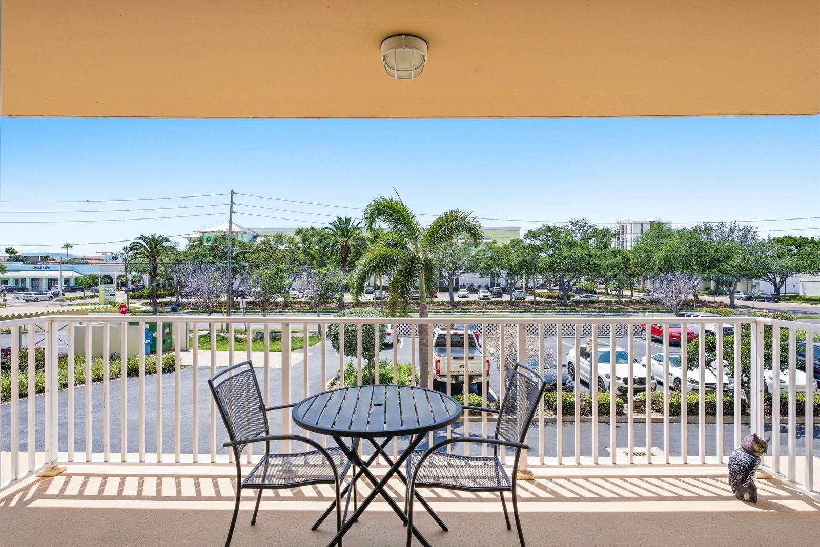 ISLAND WAY TOWERS CONDO - Residential