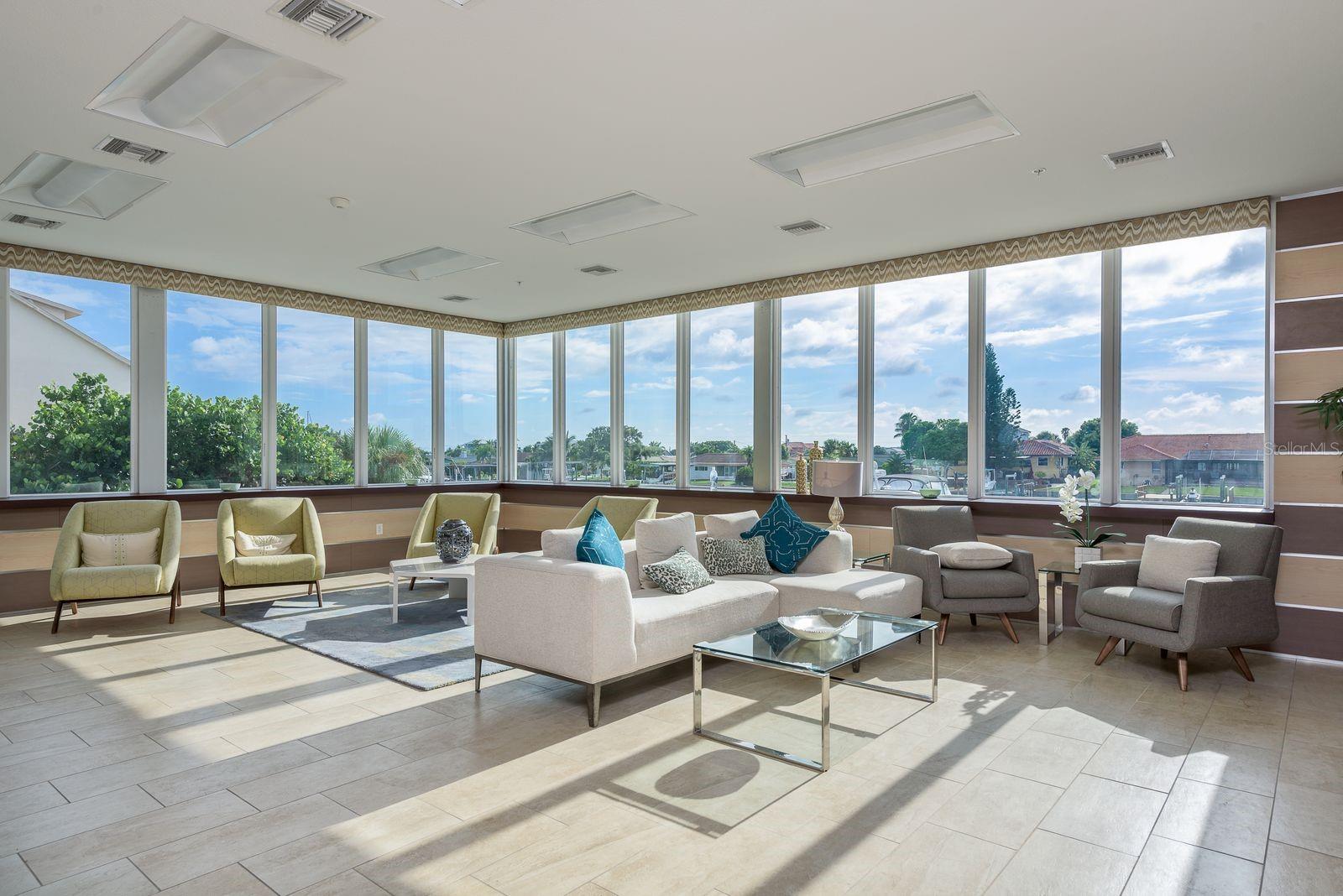 ISLAND WAY TOWERS CONDO - Residential