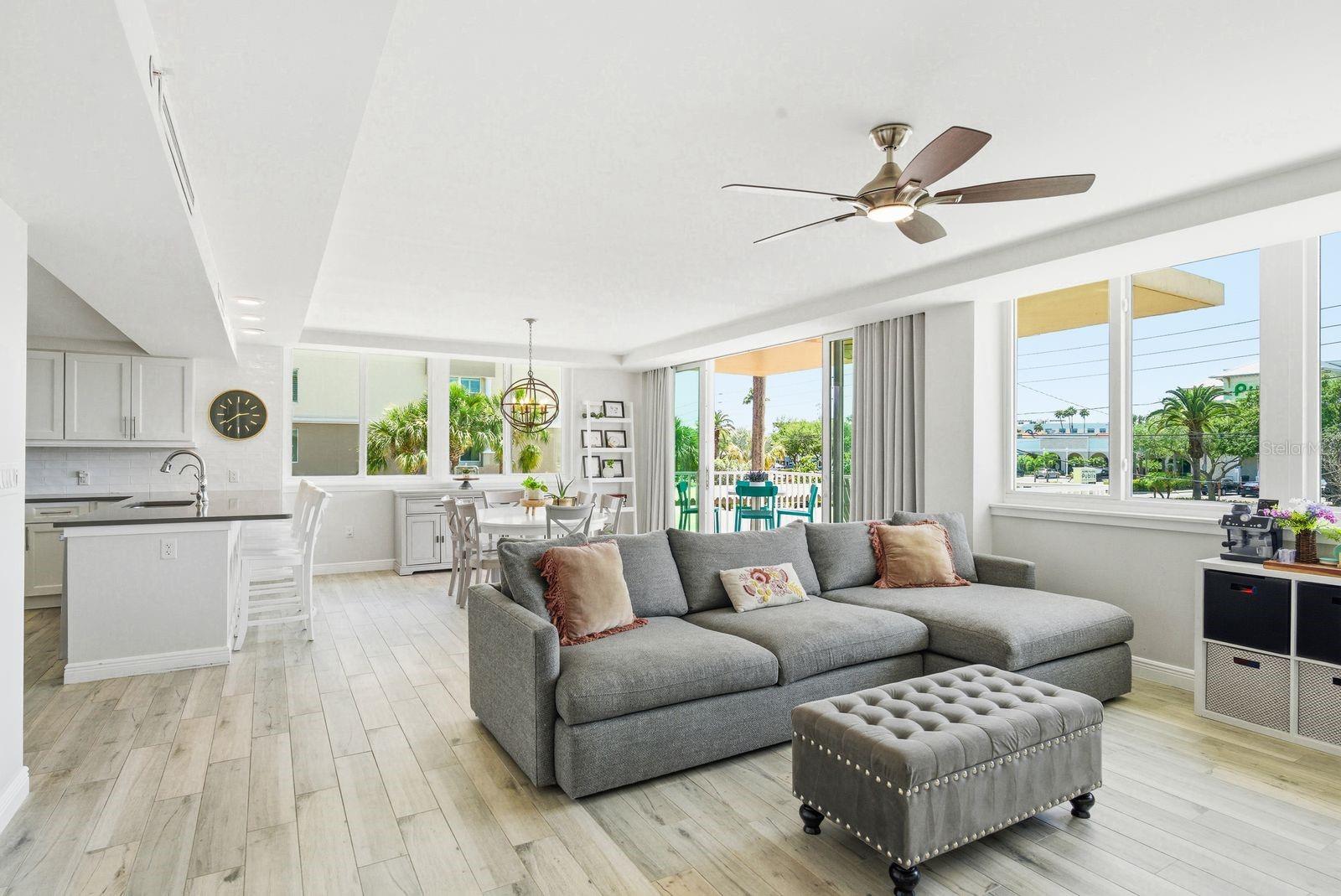 ISLAND WAY TOWERS CONDO - Residential