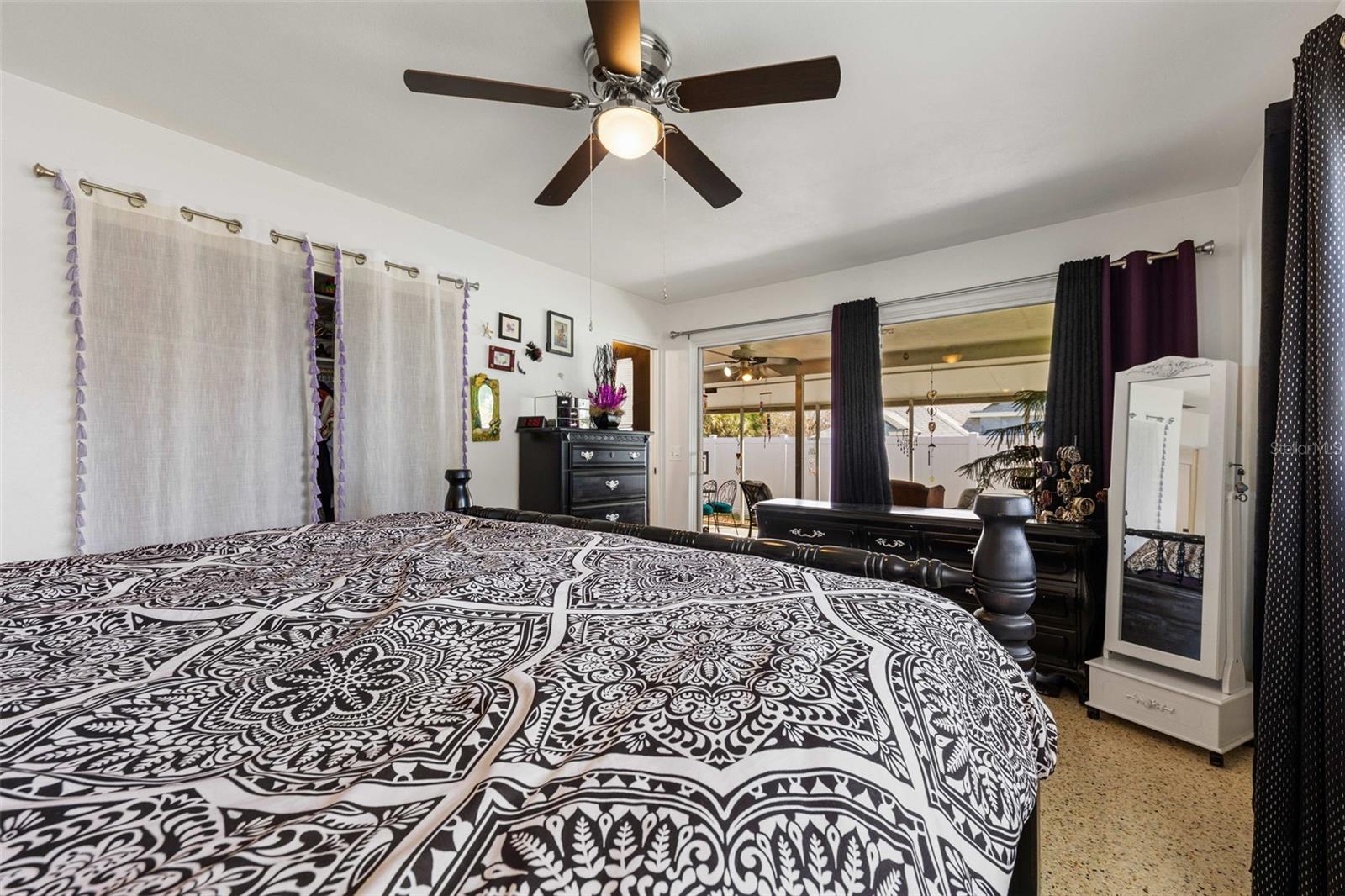 WOODMERE - Residential