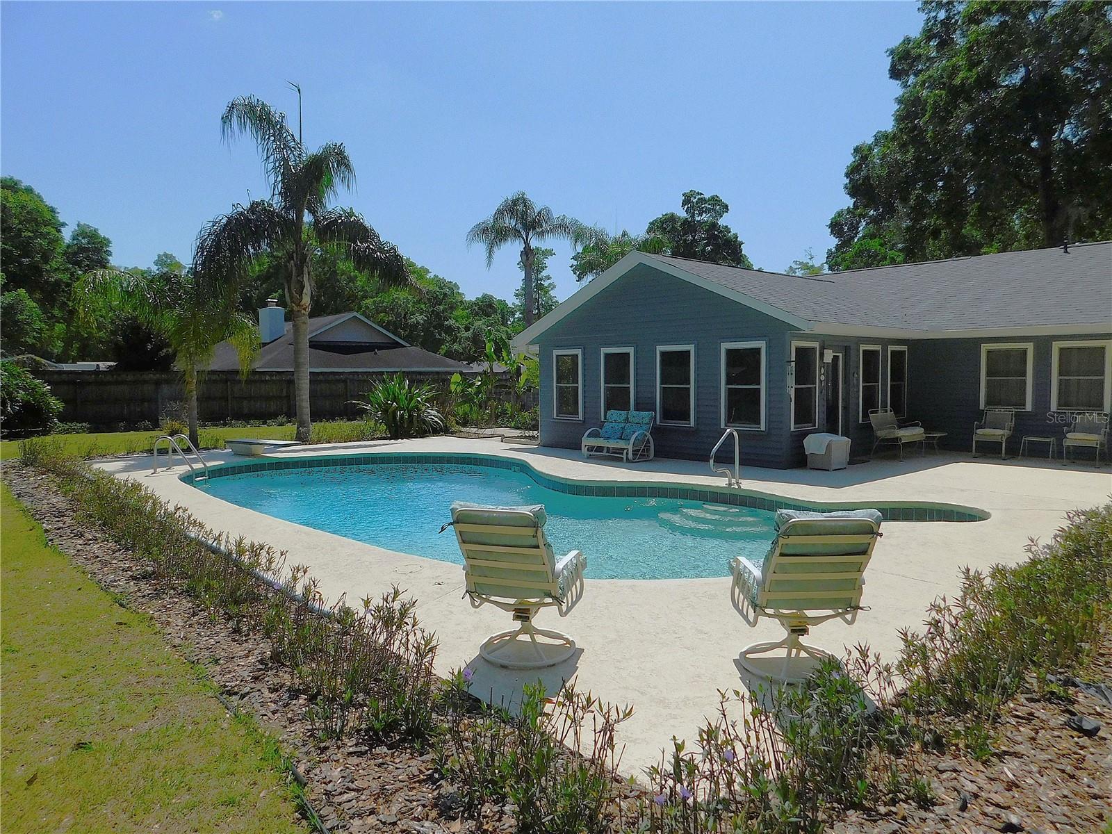 1069 SE 57TH AVENUE