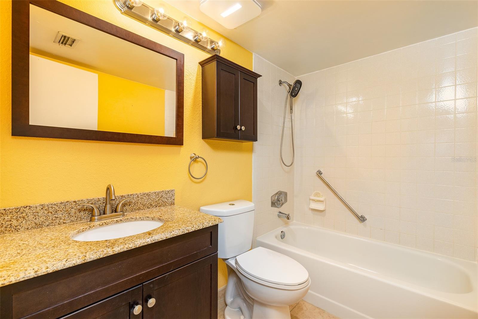 PINE RIDGE AT LAKE TARPON VILLAGE - Residential