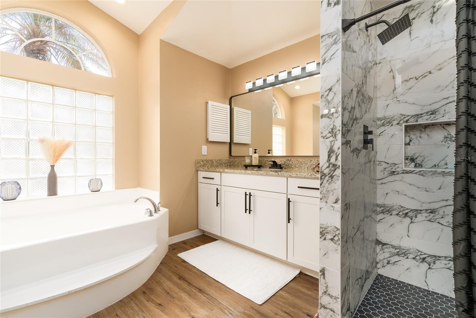 PELICAN BAY PH 06 UNIT 02 - Residential