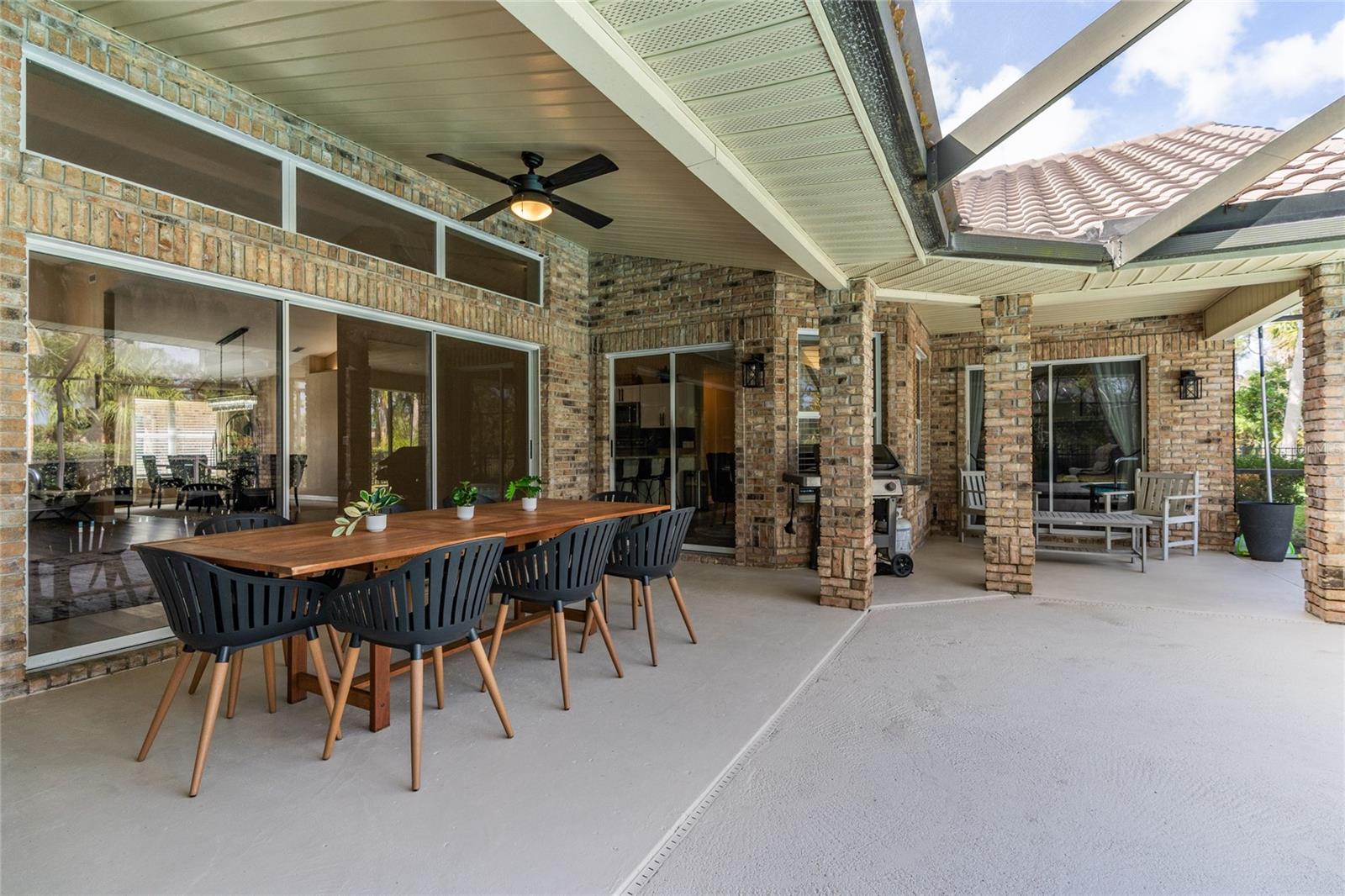 PELICAN BAY PH 06 UNIT 02 - Residential