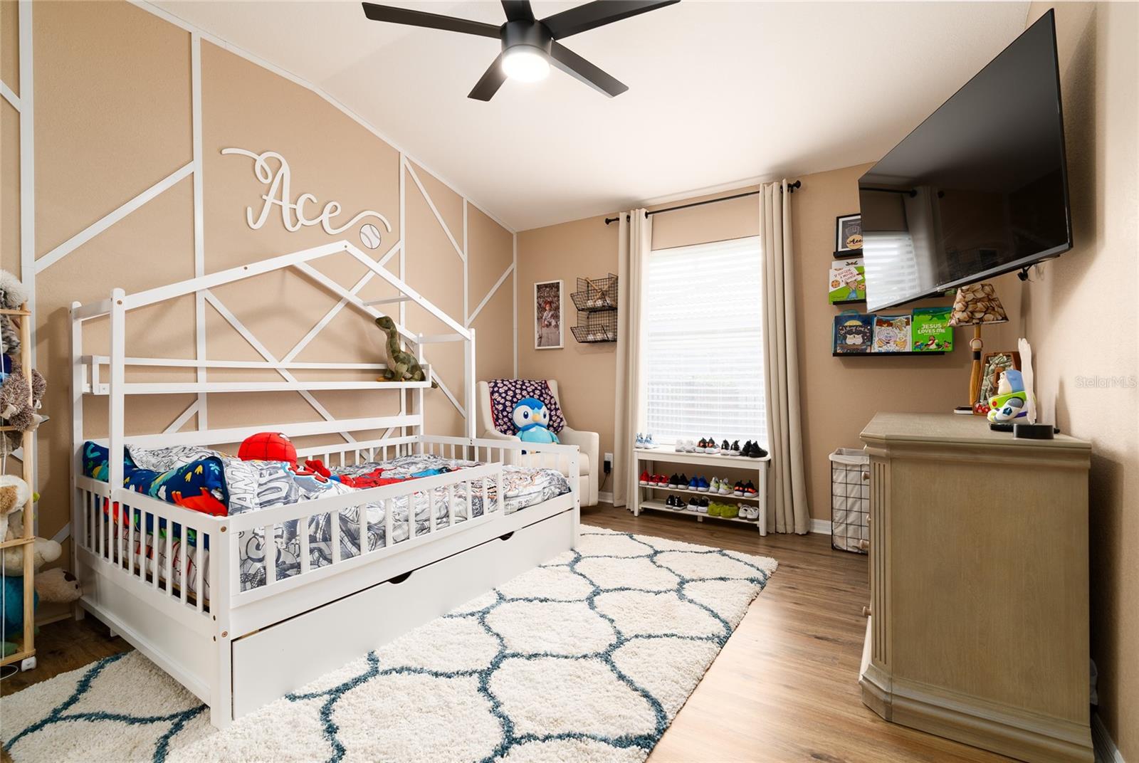 PELICAN BAY PH 06 UNIT 02 - Residential