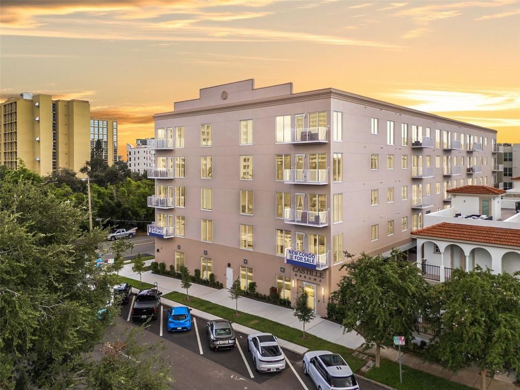 Photo of 600 3rd Avenue S #505, St Petersburg, FL 33701 (MLS # TB8419214)