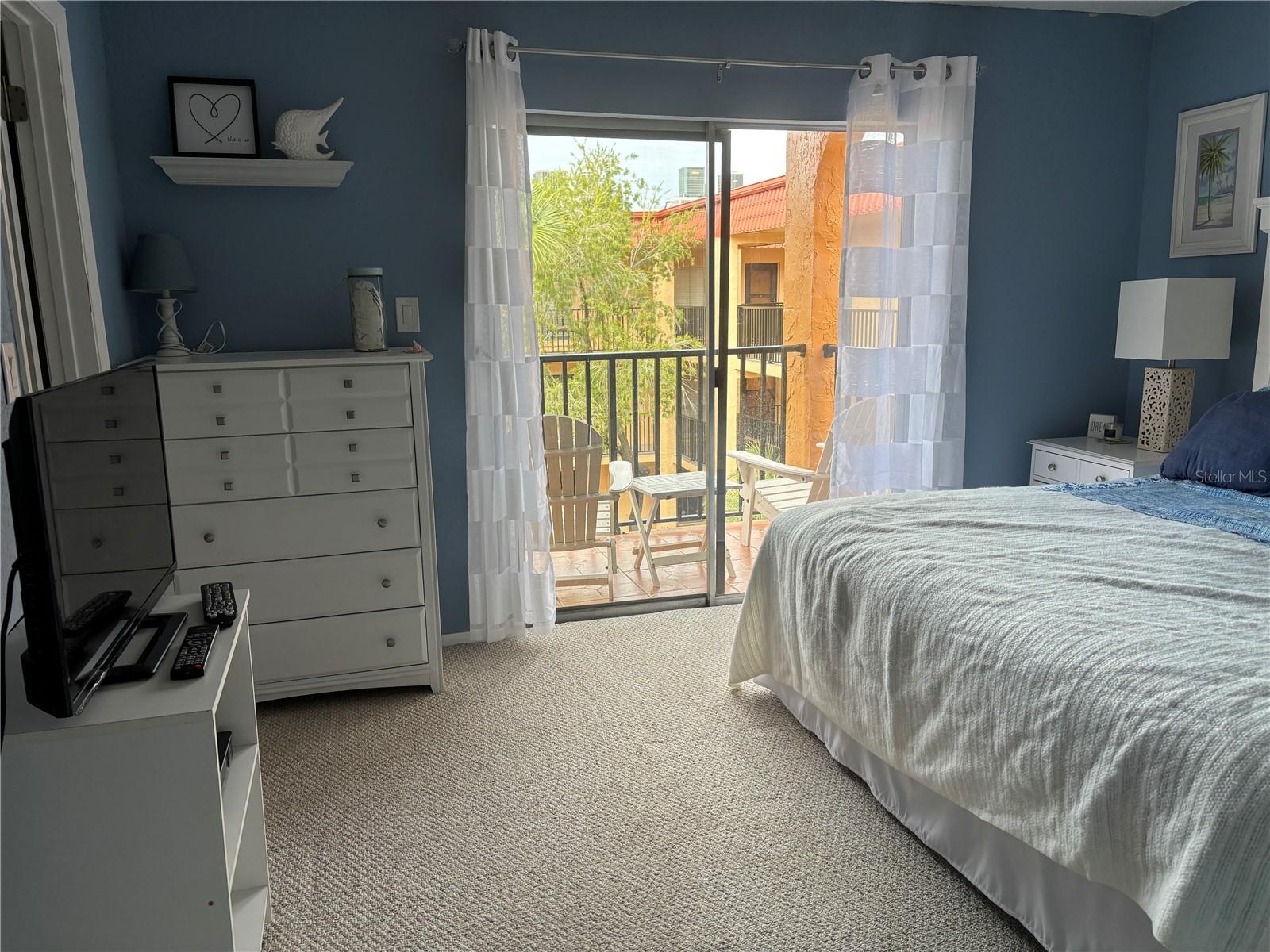 BOCA SHORES CONDO - Residential Lease