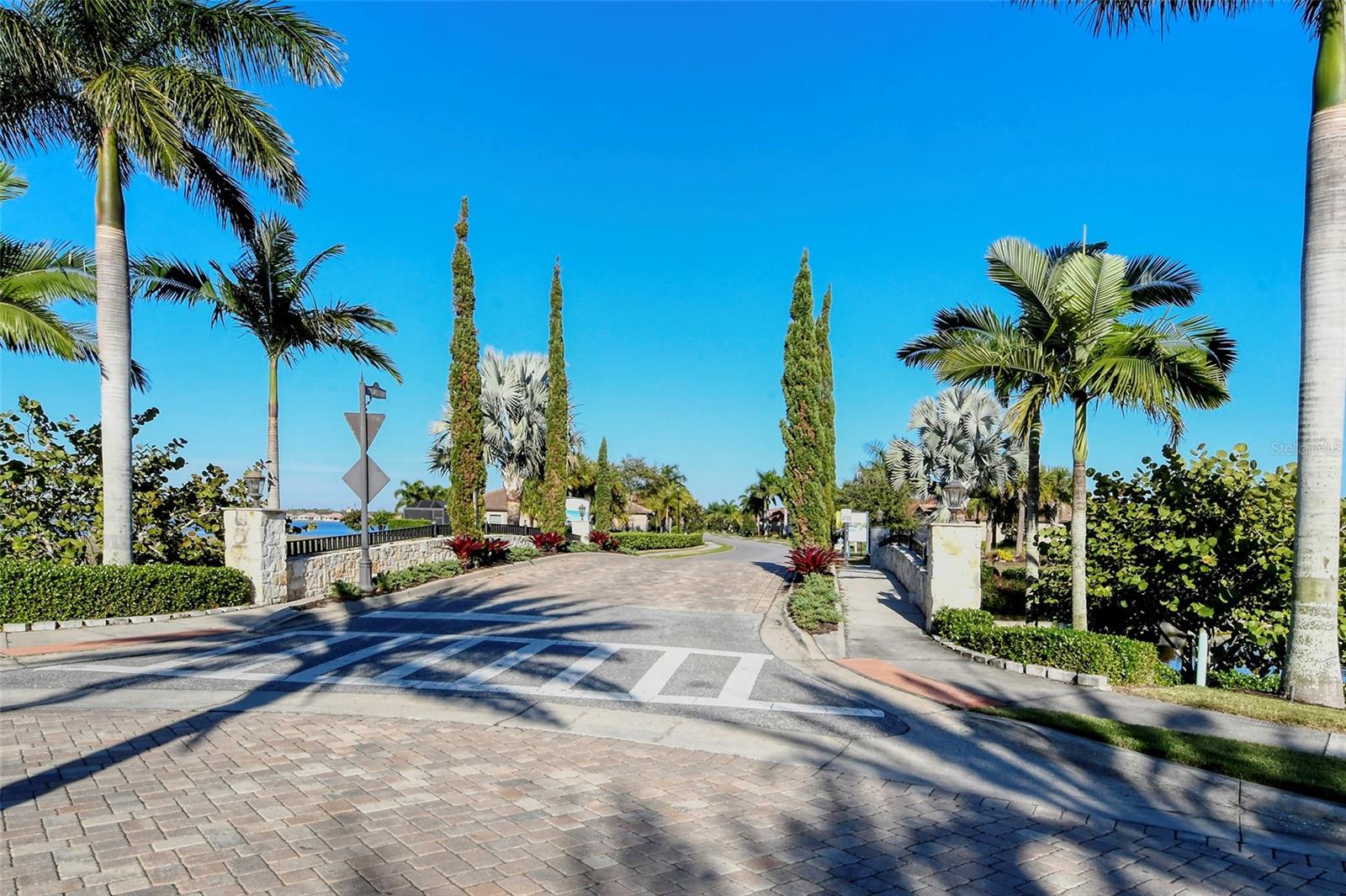 TOSCANA ISLES UN 1 - Residential
