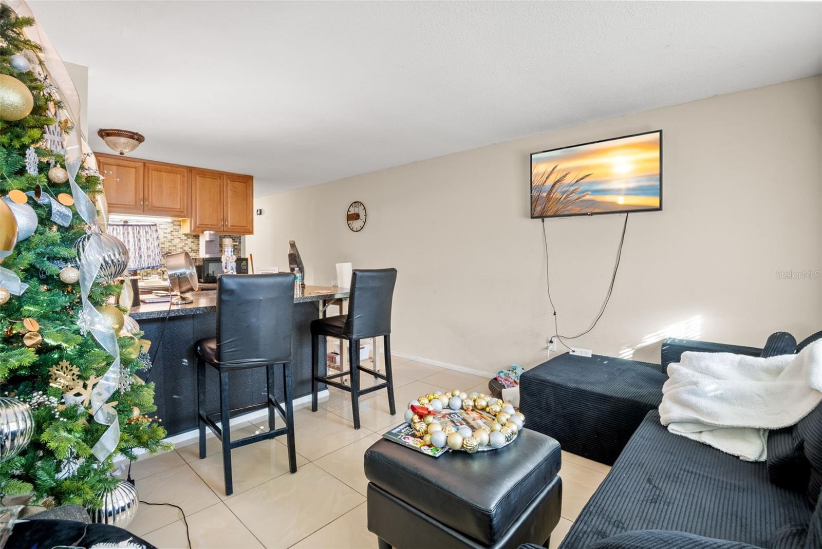 JACKSONS - Residential Income