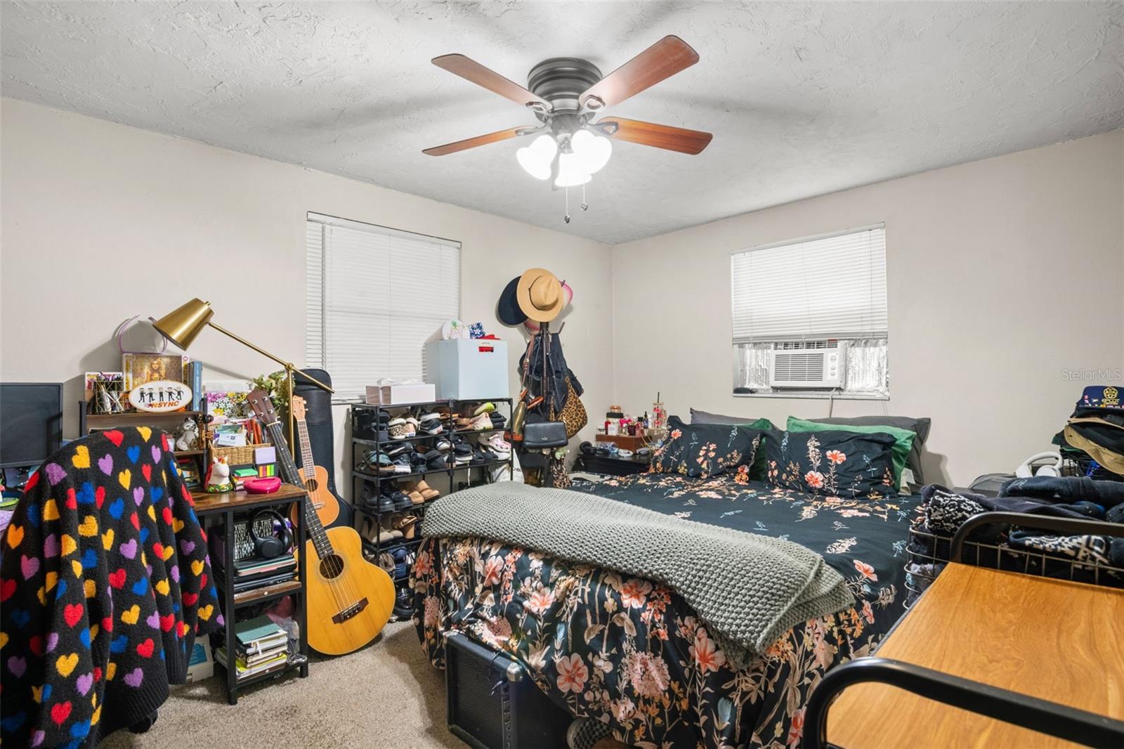 JACKSONS - Residential Income