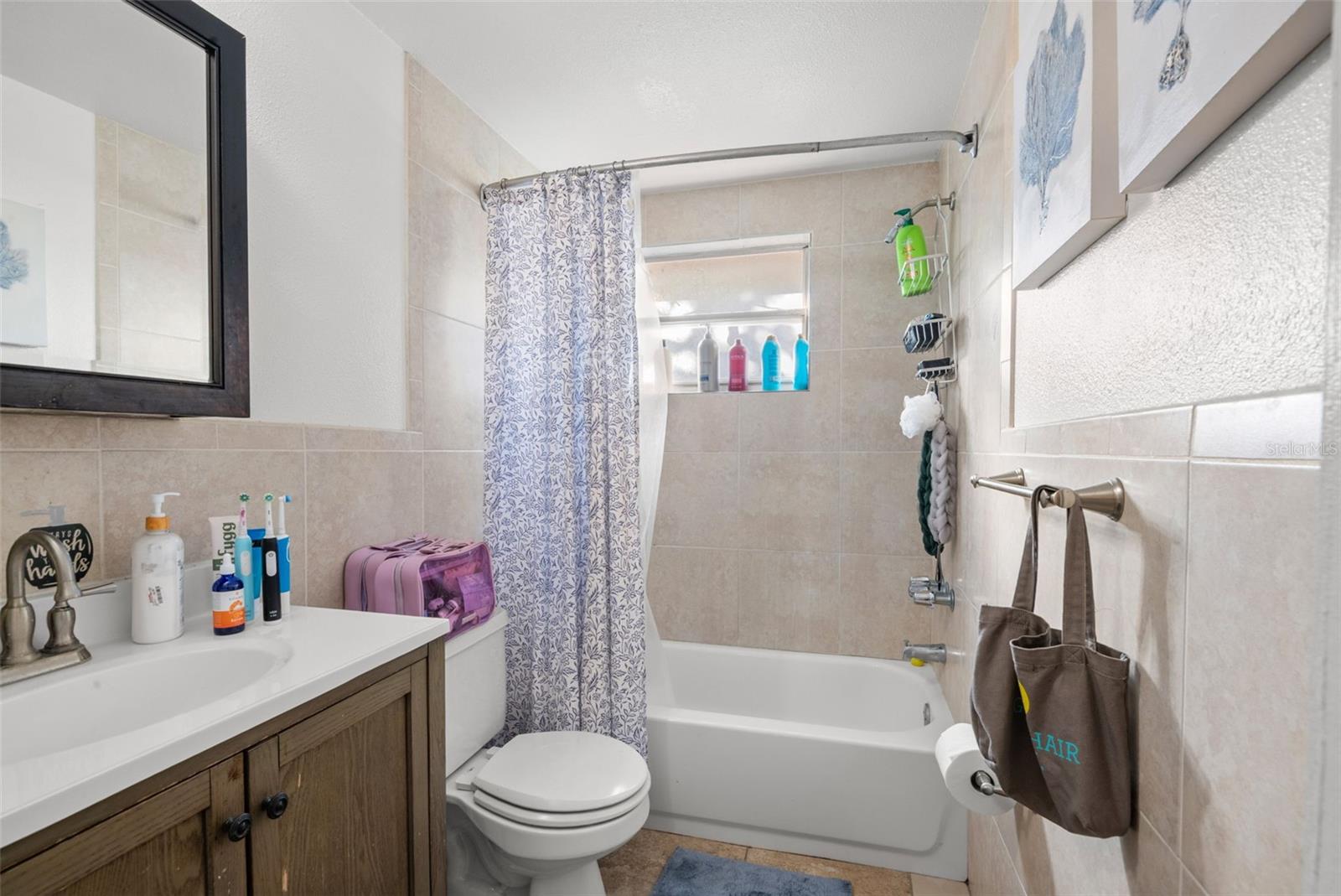 JACKSONS - Residential Income