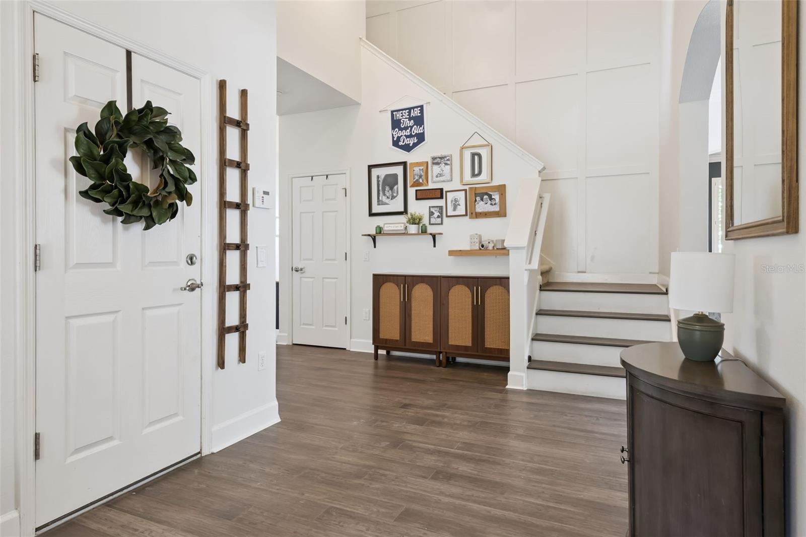 GREATER LAKES PH 01 - Residential