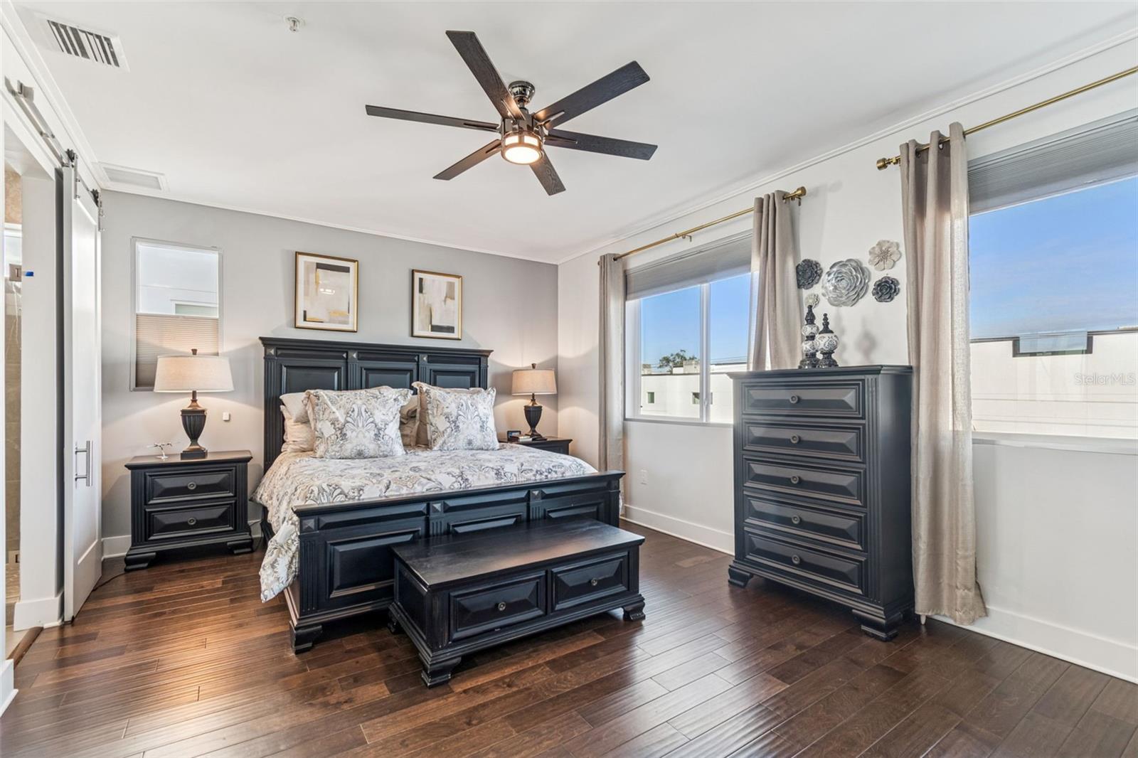 SOUTH MACDILL TWNHMS - Residential