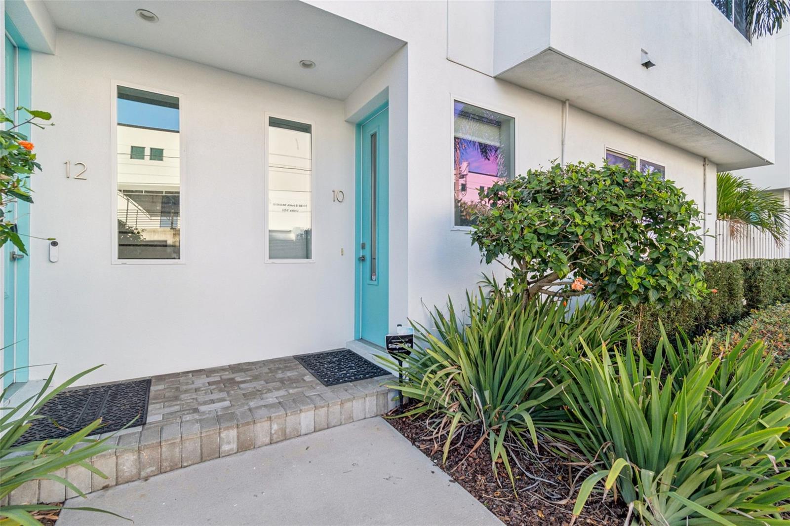 SOUTH MACDILL TWNHMS - Residential