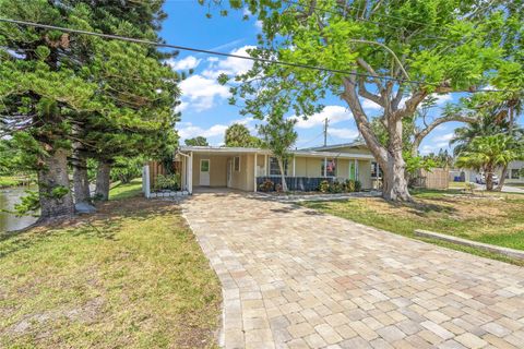 A home in SARASOTA