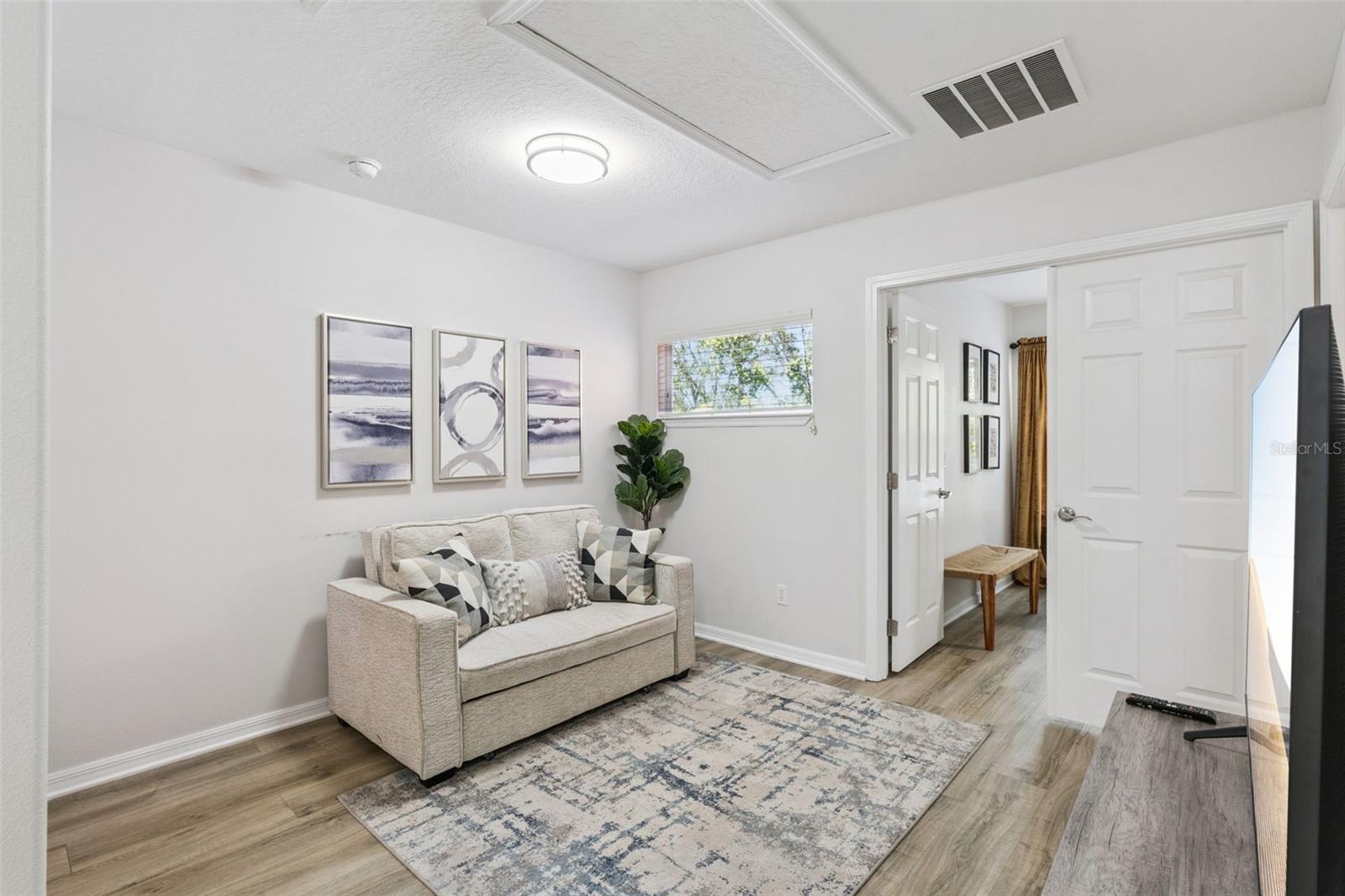 WATERSONG PH 1 - Residential