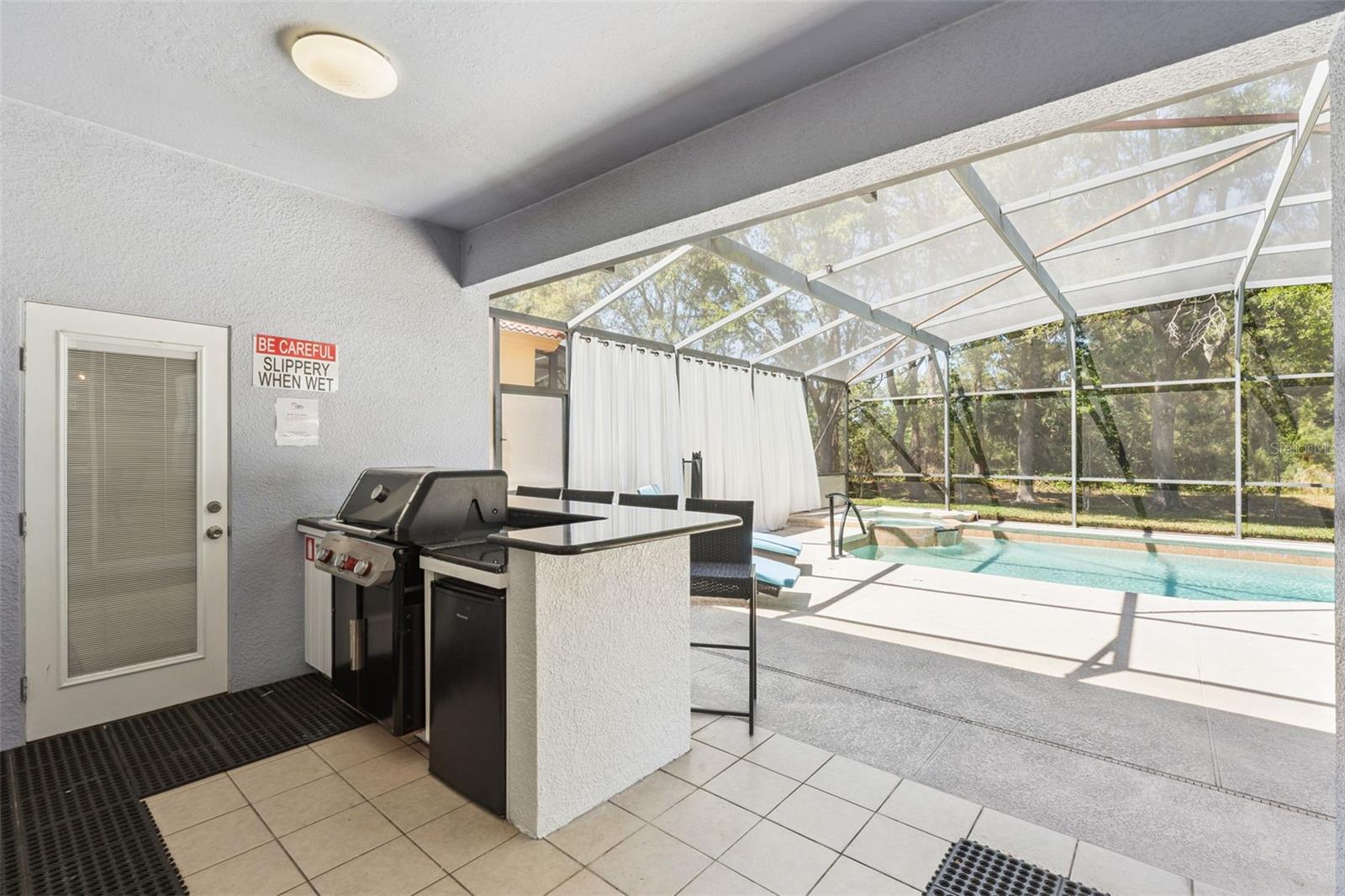 WATERSONG PH 1 - Residential