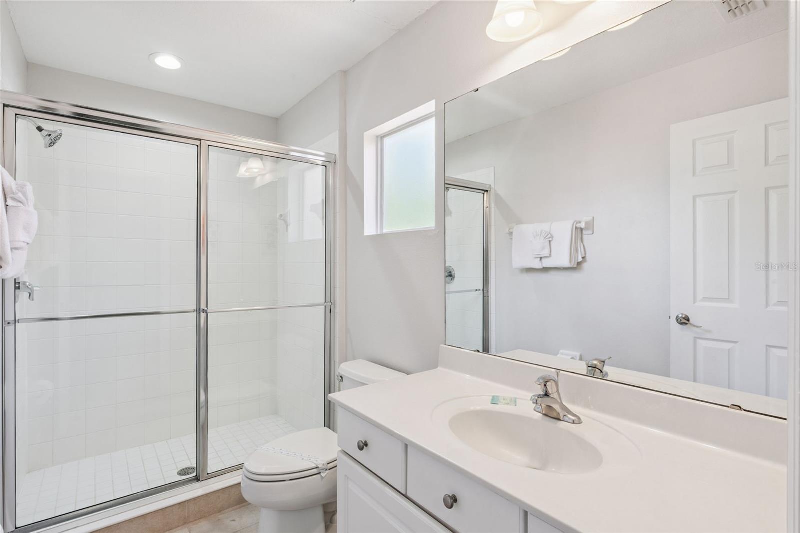 WATERSONG PH 1 - Residential