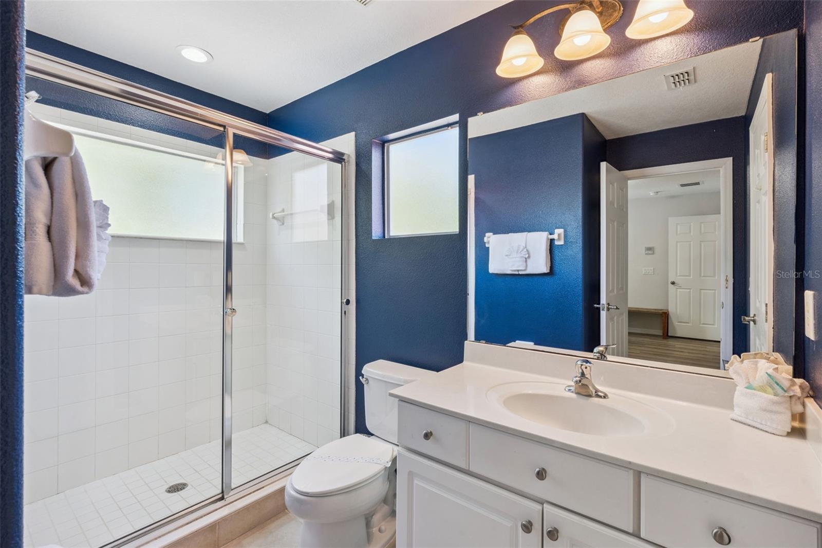 WATERSONG PH 1 - Residential