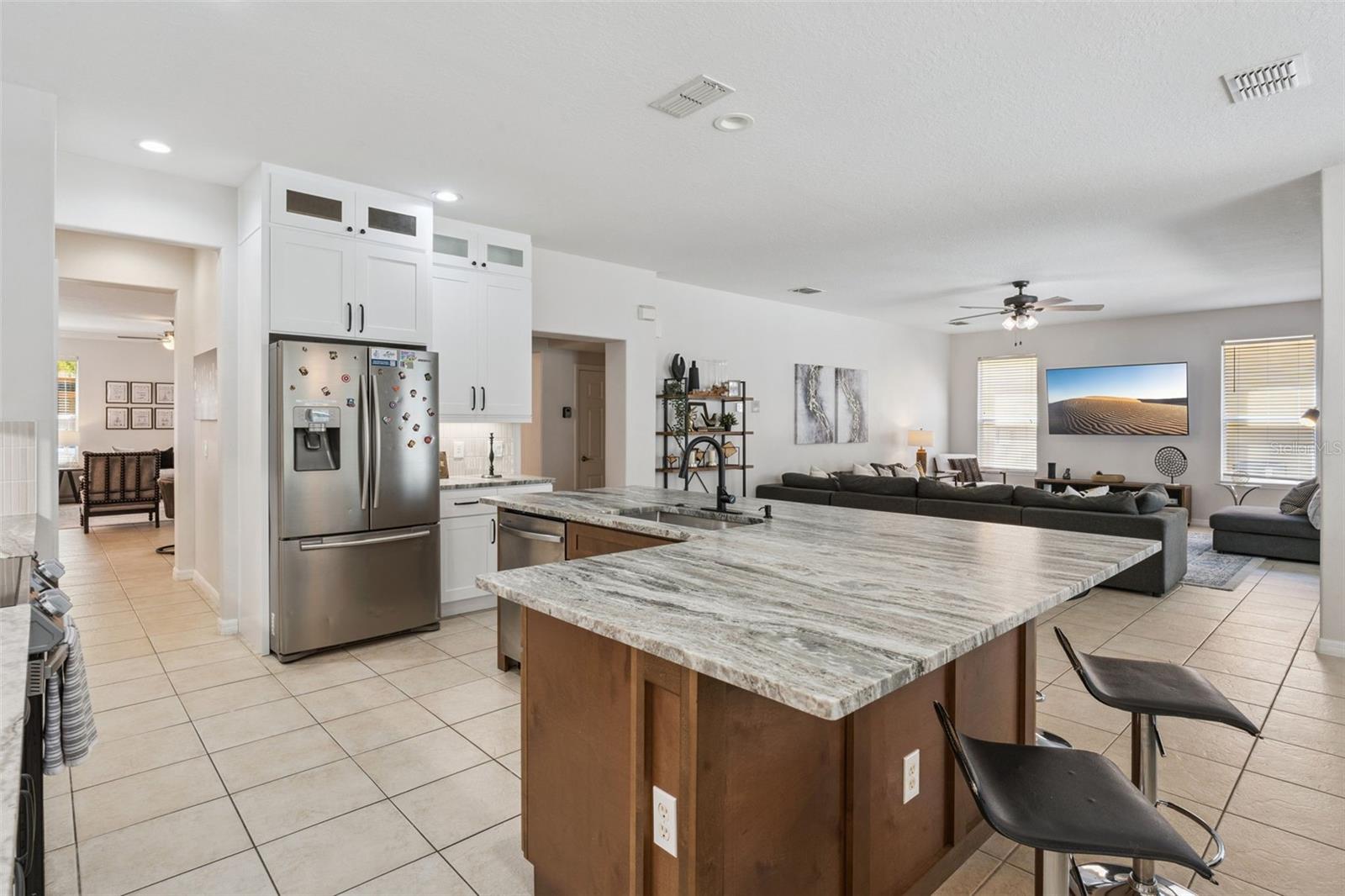 WATERSONG PH 1 - Residential