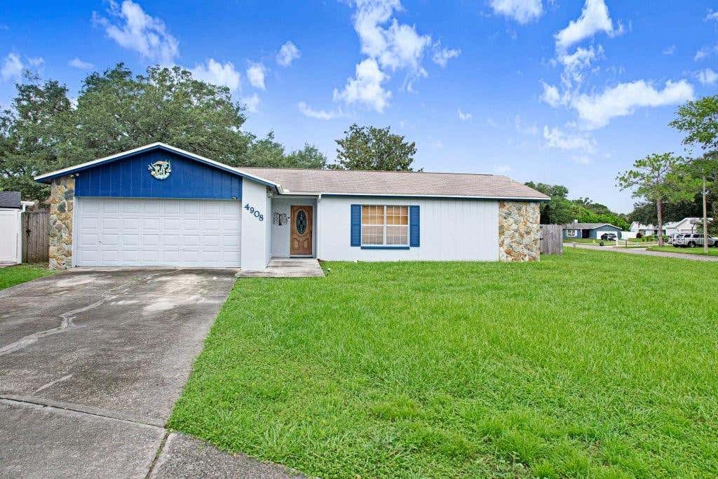 Photo of 4908 Crockett Court, Tampa, FL 33625 (MLS # TB8536367)