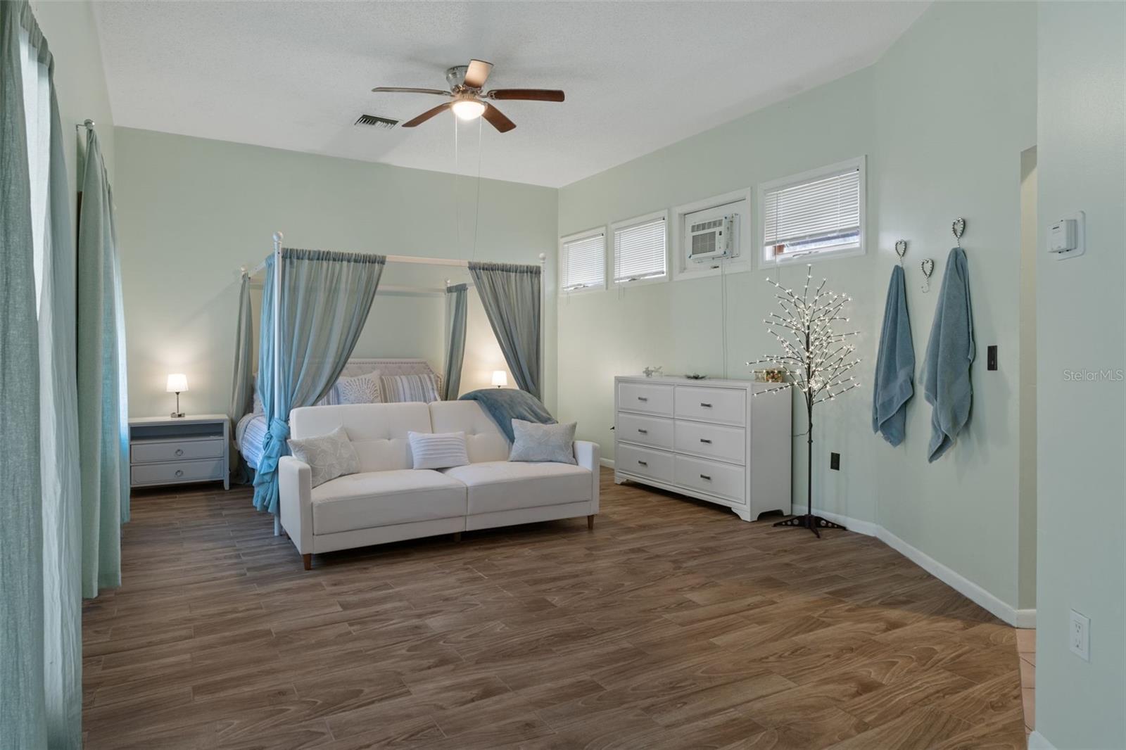 PORT RICHEY LAND CO SUB - Commercial Sale