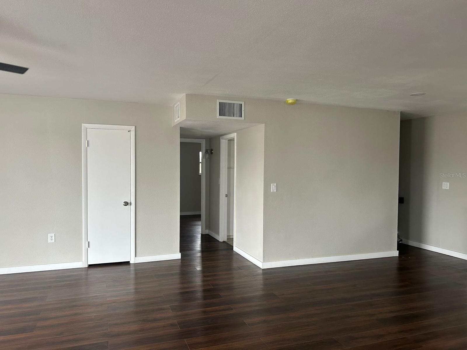 DEL WEBBS SUN CITY FLORIDA UN - Residential