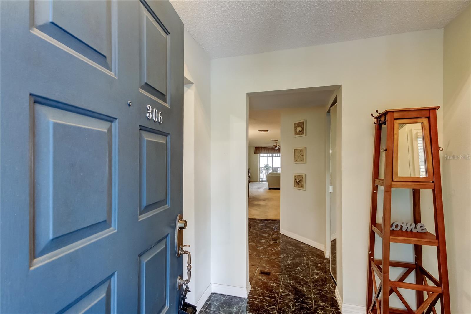 DOLLY BAY A VILLAGE ON LAKE TARPON - Residential