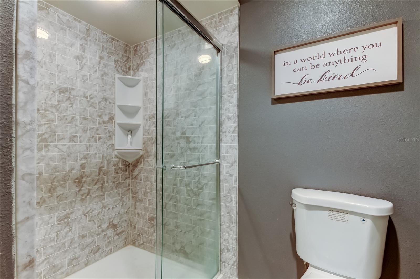 DOLLY BAY A VILLAGE ON LAKE TARPON - Residential