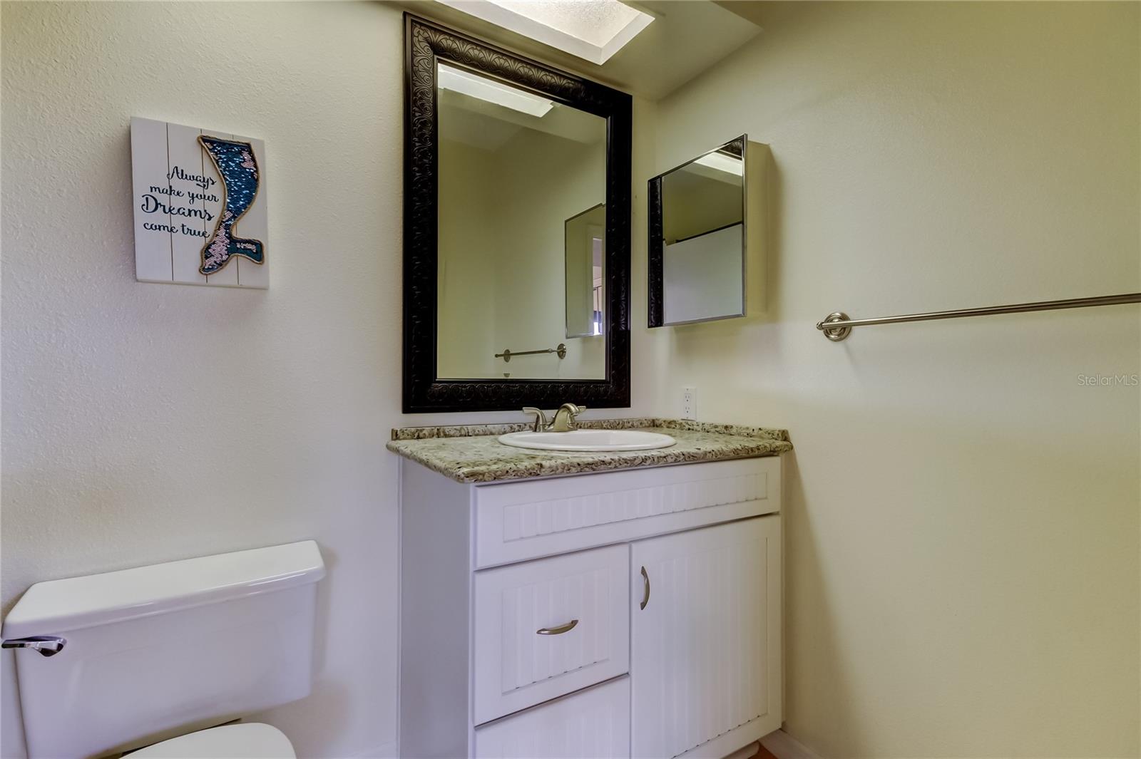 DOLLY BAY A VILLAGE ON LAKE TARPON - Residential