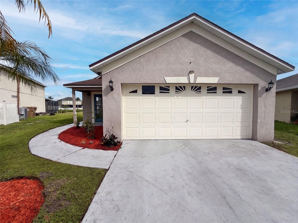 Photo of 225 Southbridge Circle, Kissimmee, FL 34744 (MLS # O6441701)