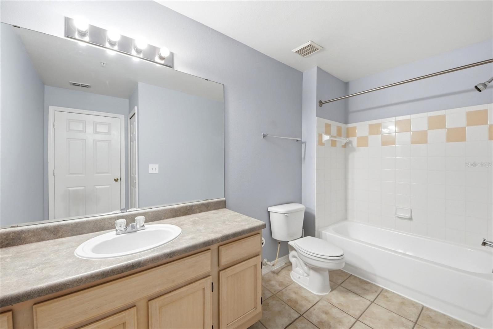 HAMPTONS/METROWEST - Residential