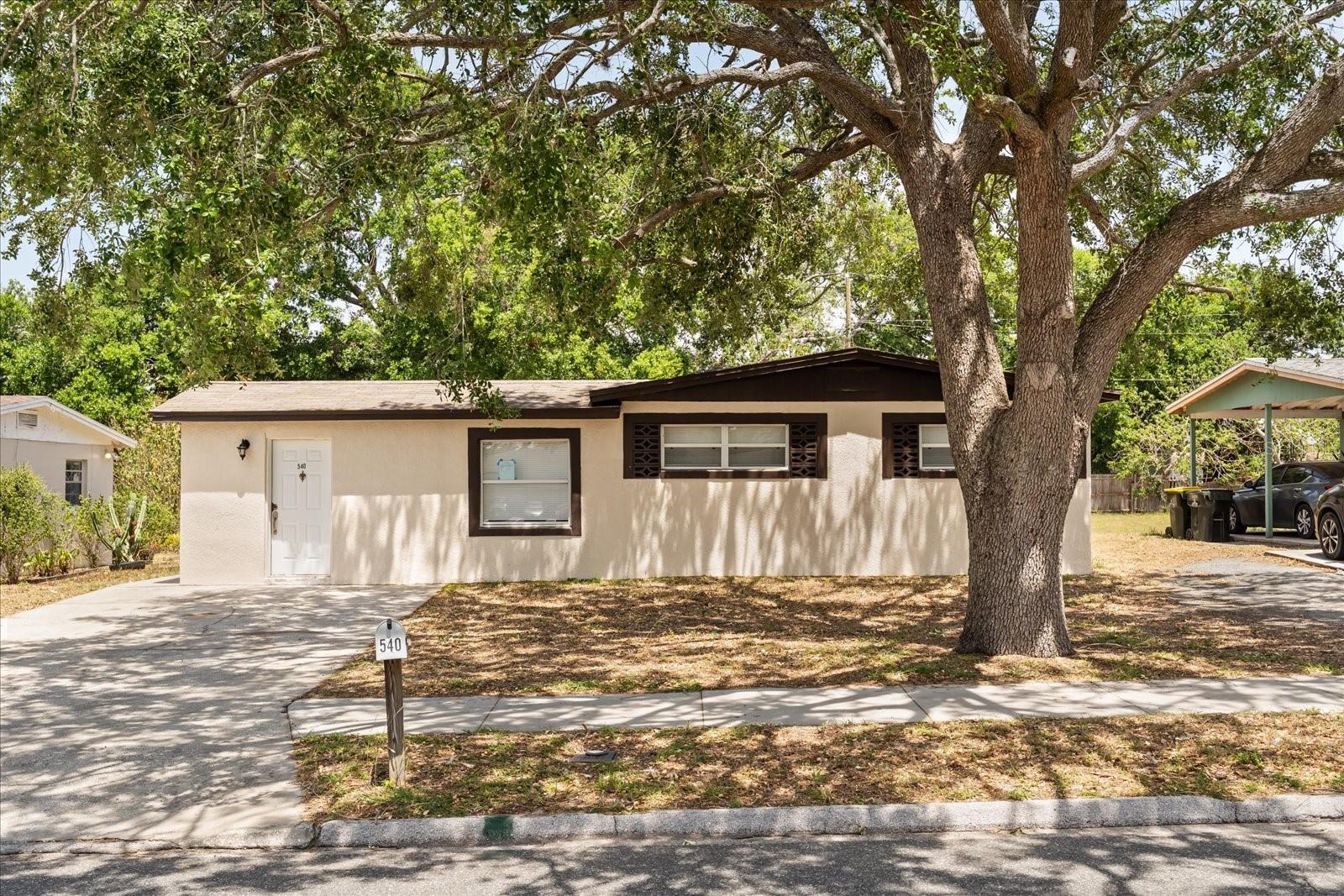 Nestled near the heart of historic downtown Clermont, this beautifully remodeled home combines timeless character with fresh, modern updates. Featuring three spacious bedrooms and one fully renovated bathroom, the interior shines with stainless steel appliances, brand-new cabinetry and countertops, and stylish finishes throughout. Enjoy peace of mind with a new A/C system and take advantage of the expansive backyard—perfect for relaxing or entertaining.
Just a short walk from local shops, top-rated restaurants, and the scenic Lake Minneola waterfront, this home offers a rare blend of comfort, convenience, and location. Whether you're seeking a cozy personal retreat or a smart investment, delivers outstanding value in one of Central Florida’s most desirable communities. Don’t miss the chance to make this vibrant lifestyle yours!
Key Features:
Light-Filled Living: Step into bright, airy interiors featuring sleek laminate wood flooring and an abundance of natural light that enhances the modern, open feel throughout.
Unbeatable Location: Just minutes from the heart of downtown Clermont, enjoy easy access to charming boutiques, diverse dining options, and vibrant local entertainment—all within walking or biking distance.
Seamless Connectivity: With the Florida Turnpike close by, commuting is a breeze—reach Orlando’s top attractions, including the airport and Disney World, in no time.