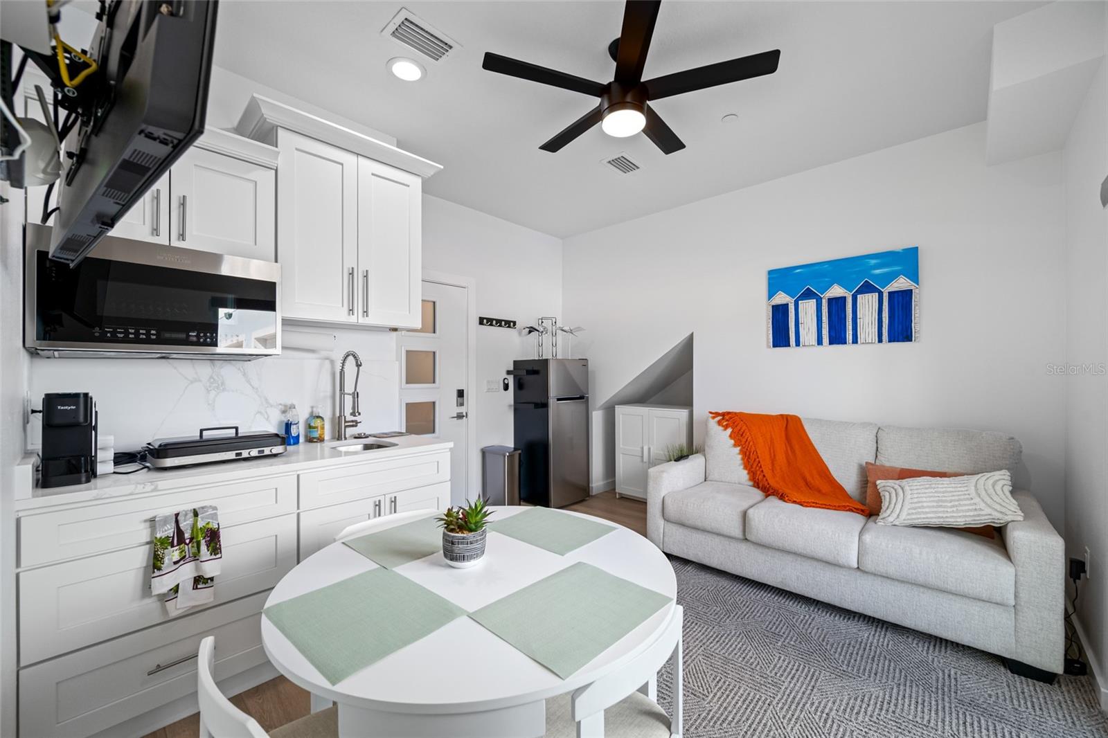 HARTS ADD TO CLEARWATER - Residential Lease