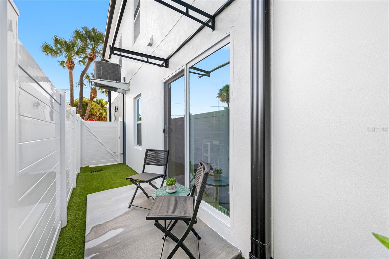 HARTS ADD TO CLEARWATER - Residential Lease