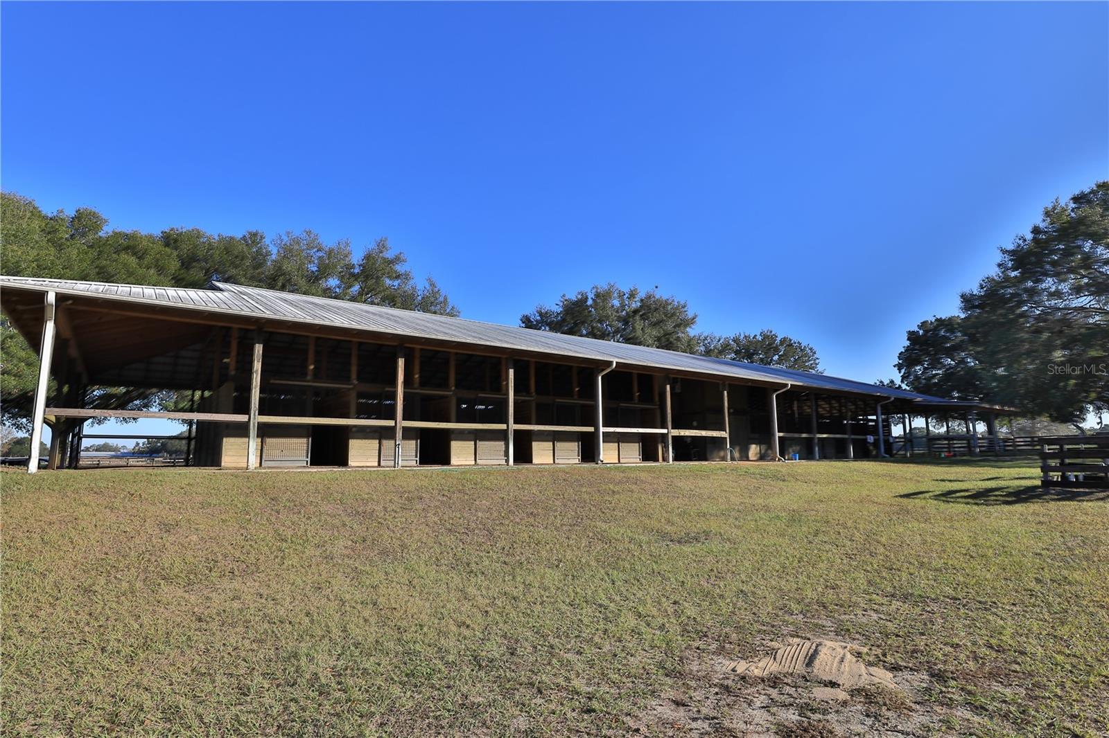 OCALA HORSE COMPLEX - Residential