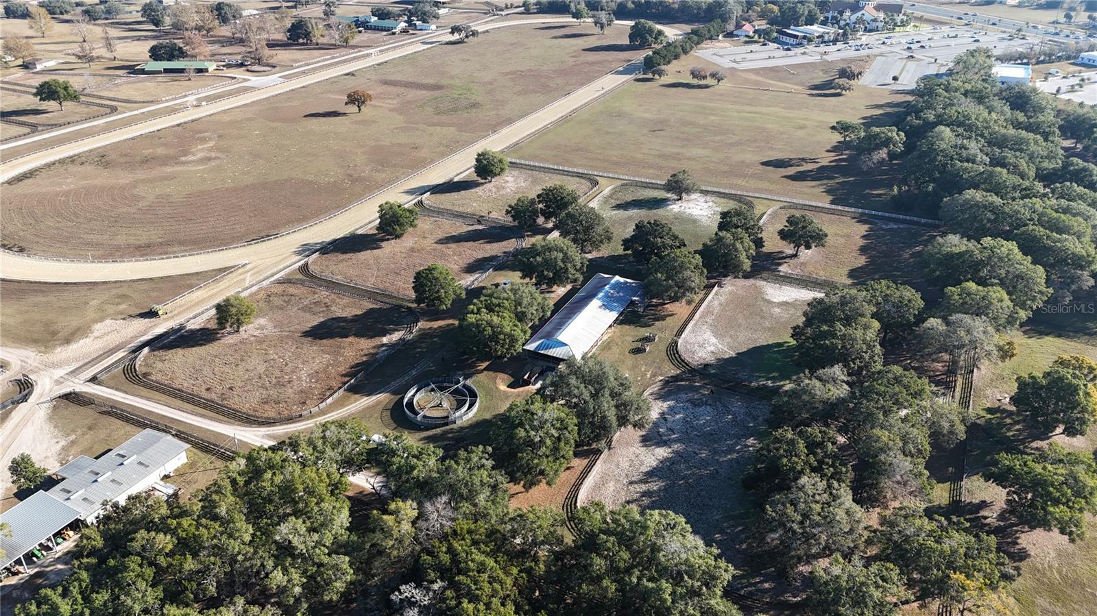 OCALA HORSE COMPLEX - Residential