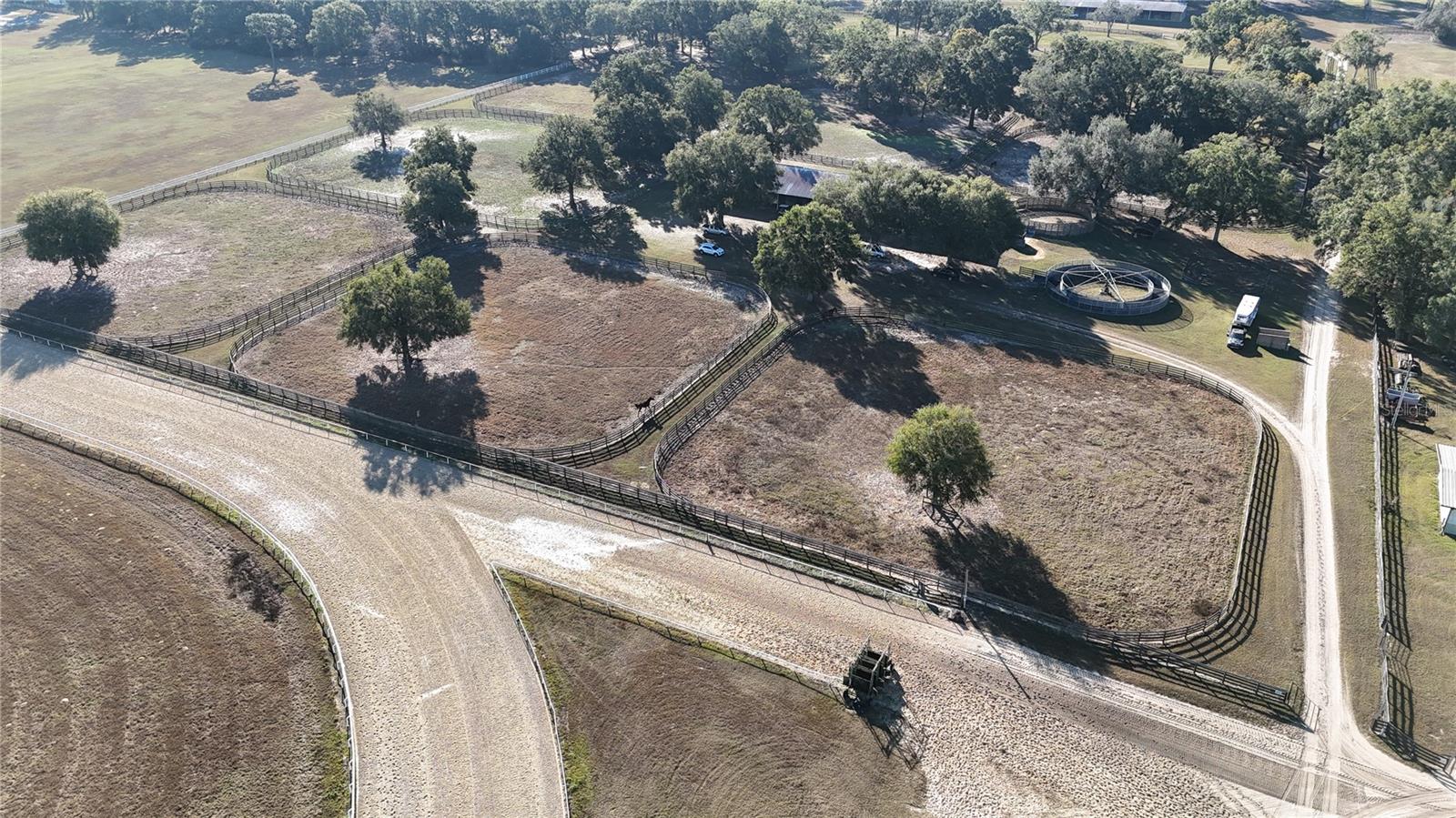OCALA HORSE COMPLEX - Residential